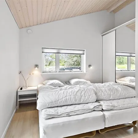 Tatil Evi 1435-aakirkeby-aedjavejen-10 Vester Somarken