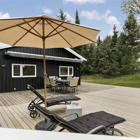 1435-aakirkeby-aedjavejen-10 *