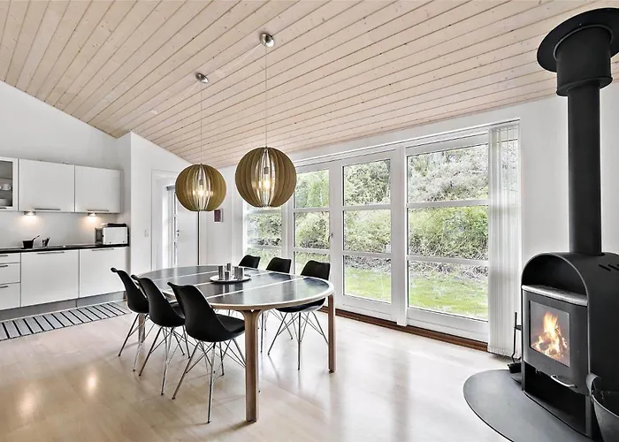 1435-aakirkeby-aedjavejen-10 Сasa de vacaciones *