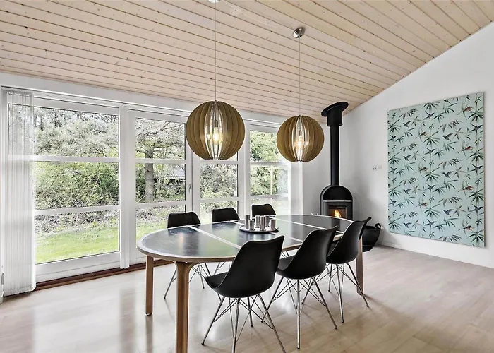 1435-aakirkeby-aedjavejen-10 Vester Somarken