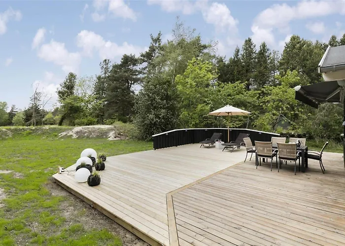 1435-aakirkeby-aedjavejen-10 Vester Somarken